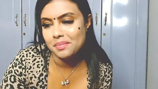 Indian GlowingMiax online show from October 2025 04:09:02 PM