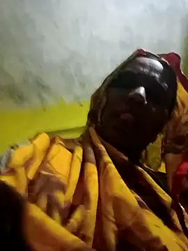 Rubi12A online show from December 2025 02:36:02 PM