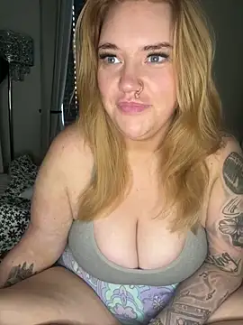 Snapshot of MysteriousMylaX chatting on November 2025 03:58:02 PM MysteriousMylaX online show from November 2025 03:58:02 PM