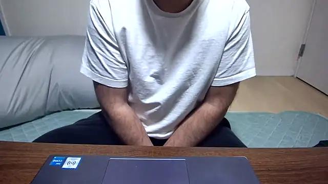 Snapshot of secretbearjp chatting on January 2026 12:10:01 PM secretbearjp online show from January 2026 12:10:01 PM