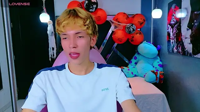 Snapshot of park_jimin1 chatting on October 2025 12:12:02 PM park jimin1 online show from October 2025 12:12:02 PM