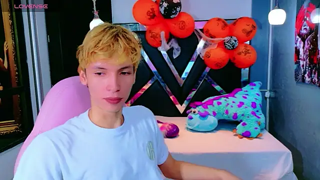 Snapshot of park_jimin1 chatting on October 2025 12:13:02 PM park jimin1 online show from October 2025 12:13:02 PM