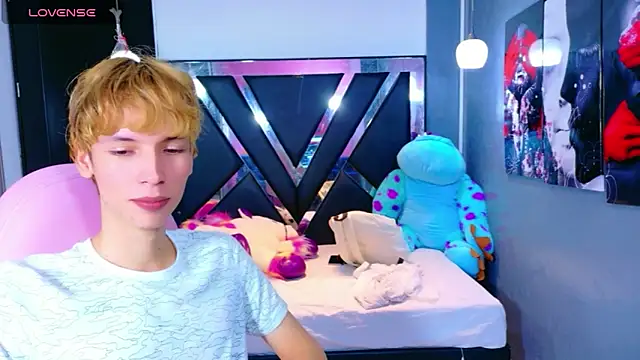 Snapshot of park_jimin1 chatting on October 2025 12:17:02 PM park jimin1 online show from October 2025 12:17:02 PM