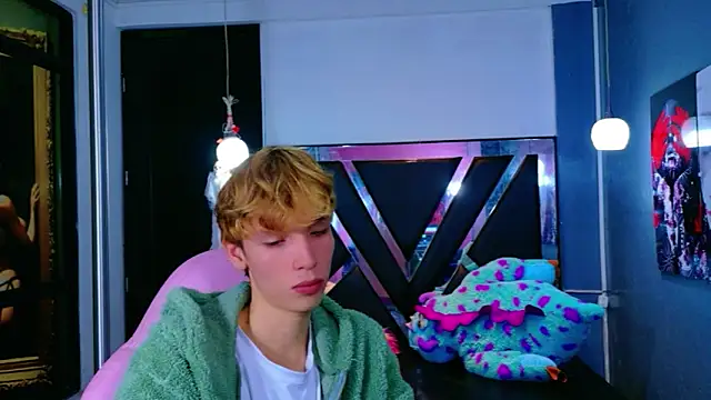 Snapshot of park_jimin1 chatting on November 2025 12:06:01 PM park jimin1 online show from November 2025 12:06:01 PM