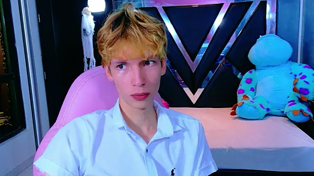 Snapshot of park_jimin1 chatting on November 2025 12:27:01 PM park jimin1 online show from November 2025 12:27:01 PM