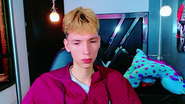 Snapshot of park_jimin1 chatting on December 2025 12:14:02 PM park jimin1 online show from December 2025 12:14:02 PM