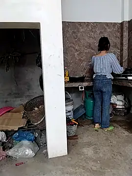 Snapshot of linda_bae00 chatting on October 2025 03:54:02 AM linda bae00 online show from October 2025 03:54:02 AM