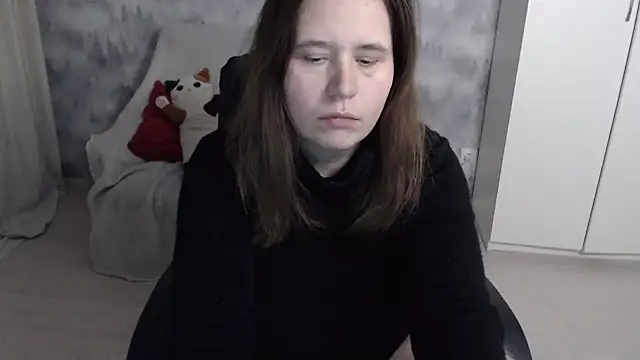 AdelinaLawson online show from December 2025 05:40:02 PM