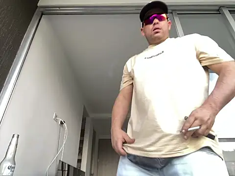 Snapshot of rider239 chatting on October 2025 09:35:01 PM rider239 online show from October 2025 09:35:01 PM