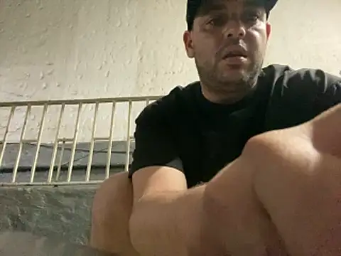 Snapshot of rider239 chatting on November 2025 09:21:01 AM rider239 online show from November 2025 09:21:01 AM