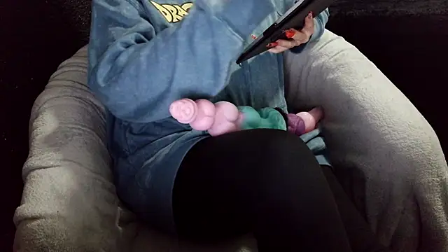 Snapshot of fetishslut4u chatting on September 2025 05:43:02 AM fetishslut4u online show from September 2025 05:43:02 AM