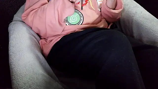 Snapshot of fetishslut4u chatting on September 2025 05:00:01 AM fetishslut4u online show from September 2025 05:00:01 AM