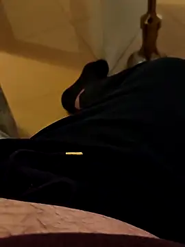 Snapshot of t-dog26 chatting on December 2025 05:49:01 AM t-dog26 online show from December 2025 05:49:01 AM