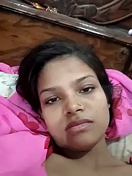 Komal0099 online show from November 2025 04:56:01 AM