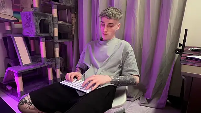 davesinner online show from April 2026 06:25:02 PM