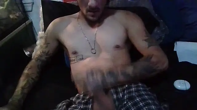 Snapshot of longdme33 chatting on October 2025 12:40:02 AM longdme33 online show from October 2025 12:40:02 AM