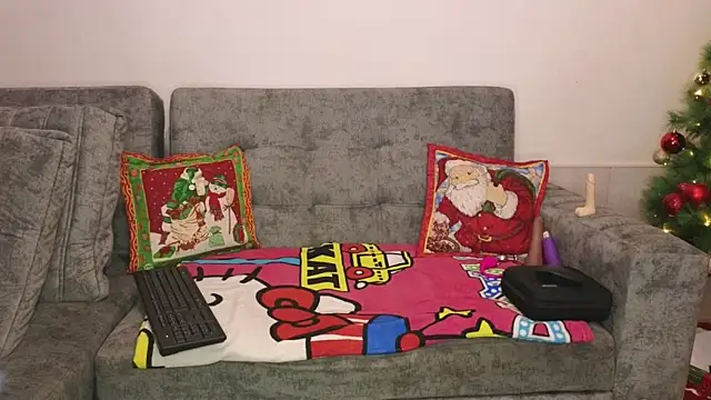 Snapshot of adahira08 chatting on December 2025 03:23:01 AM adahira08 online show from December 2025 03:23:01 AM