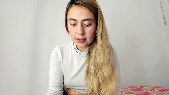 min-ji online show from September 2025 07:47:02 PM