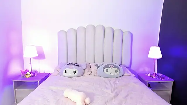 SofieBunnie online show from September 2025 10:14:01 PM