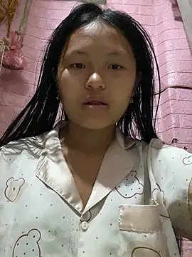 milo bae online show from April 2026 10:41:02 PM