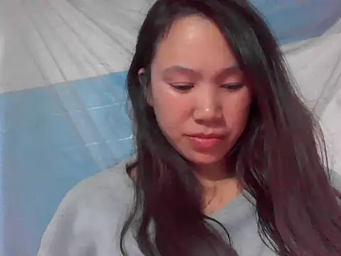 Snapshot of fanchunn chatting on November 2025 02:06:01 PM fanchunn online show from November 2025 02:06:01 PM