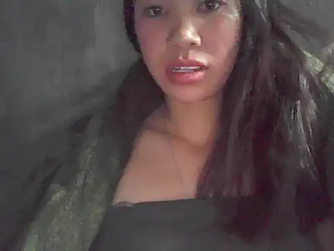 Snapshot of fanchunn chatting on November 2025 11:07:02 PM fanchunn online show from November 2025 11:07:02 PM