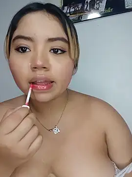 Emily  Hott online show from May 2026 12:40:02 AM