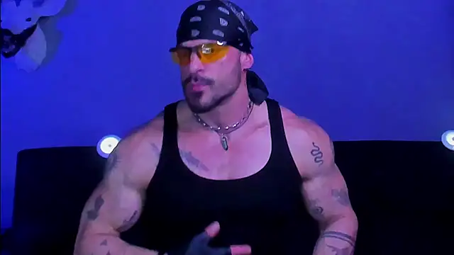 dennis cox1 online show from March 2026 01:37:02 PM