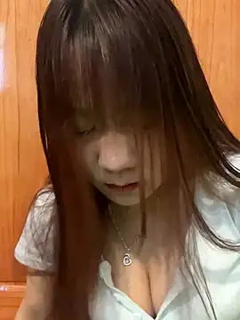 qinejr37 online show from October 2025 01:31:01 AM