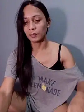 Snapshot of missruffa chatting on November 2025 02:47:02 AM missruffa online show from November 2025 02:47:02 AM