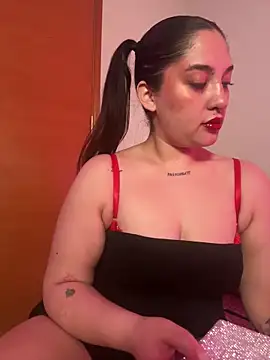 smokemilv online show from November 2025 06:01:01 AM