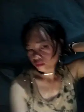   Ngoc20   online show from October 2025 03:20:02 PM