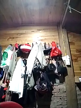   Ngoc20   online show from October 2025 01:56:02 PM