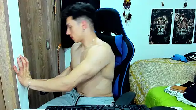 Snapshot of javiersexymann chatting on December 2024 12:09:02 AM javiersexymann online show from December 2024 12:09:02 AM