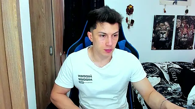 Snapshot of javiersexymann chatting on January 2025 07:07:02 PM javiersexymann online show from January 2025 07:07:02 PM