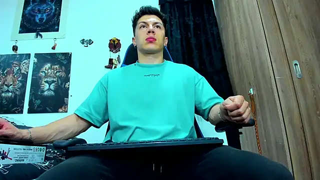 Snapshot of javiersexymann chatting on March 2025 04:39:02 AM javiersexymann online show from March 2025 04:39:02 AM