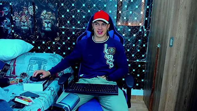 Snapshot of javiersexymann chatting on December 2025 05:39:02 PM javiersexymann online show from December 2025 05:39:02 PM