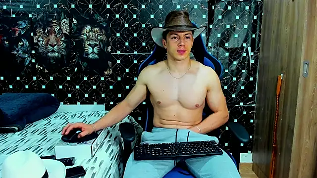 javiersexymann online show from May 2026 04:18:02 AM