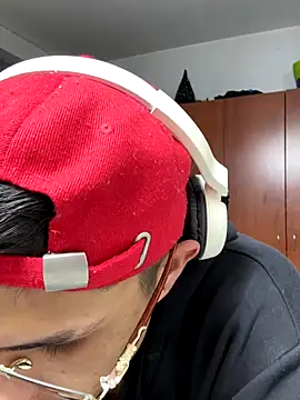 Manuel99boy online show from October 2025 11:05:01 AM