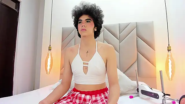 Snapshot of Kheyler_Thompson chatting on October 2025 11:53:02 AM Kheyler Thompson online show from October 2025 11:53:02 AM