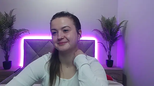 MavkaCute online show from November 2025 07:12:02 PM