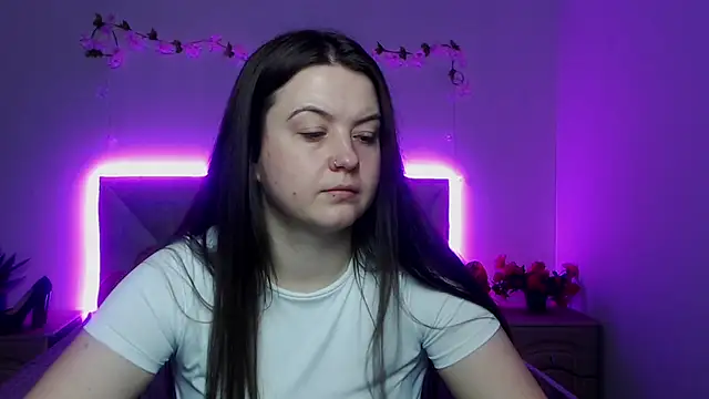 Snapshot of MavkaCute chatting on May 2026 06:02:02 PM MavkaCute online show from May 2026 06:02:02 PM