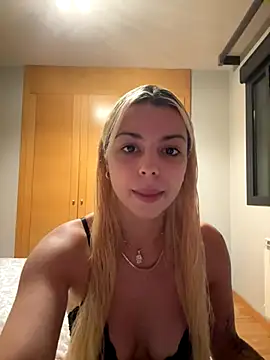 NoeliaGarcia17 online show from September 2025 07:03:02 PM