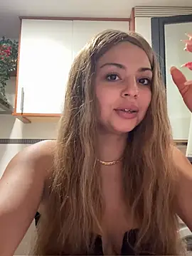 Snapshot of NoeliaGarcia17 chatting on June 2026 10:14:02 PM NoeliaGarcia17 online show from June 2026 10:14:02 PM