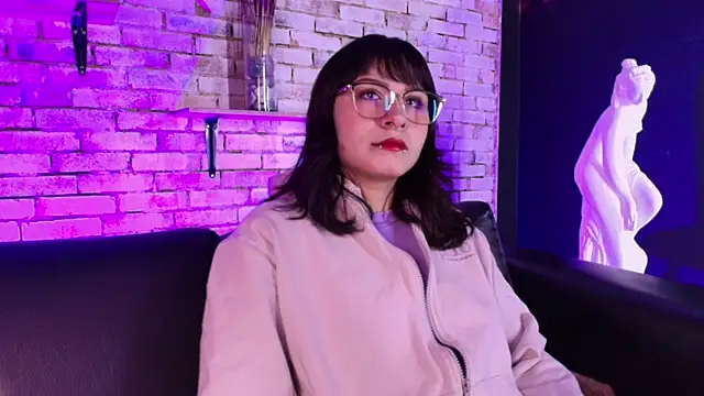 Snapshot of kitty_malach chatting on February 2026 03:25:02 AM kitty malach online show from February 2026 03:25:02 AM