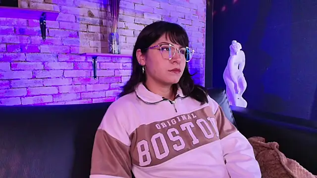 Snapshot of kitty_malach chatting on February 2026 02:56:02 AM kitty malach online show from February 2026 02:56:02 AM