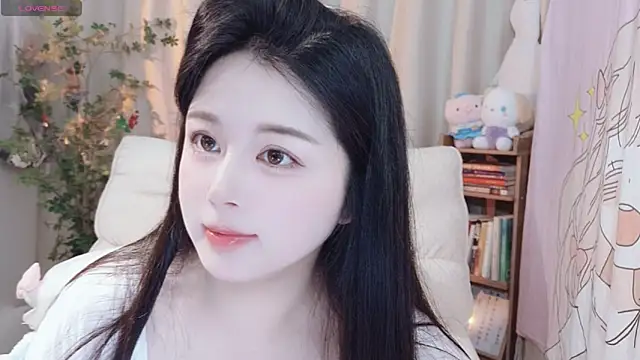 Snapshot of SweetTease2025 chatting on October 2025 01:51:01 PM SweetTease2025 online show from October 2025 01:51:01 PM