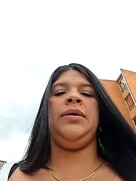 Eiimy pretty online show from October 2025 08:10:01 PM