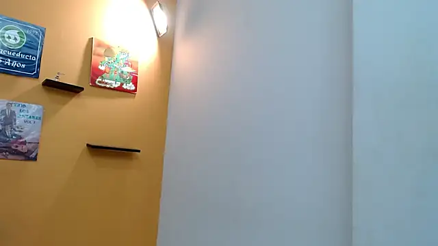 skinnyverus18 online show from February 2026 07:19:02 PM