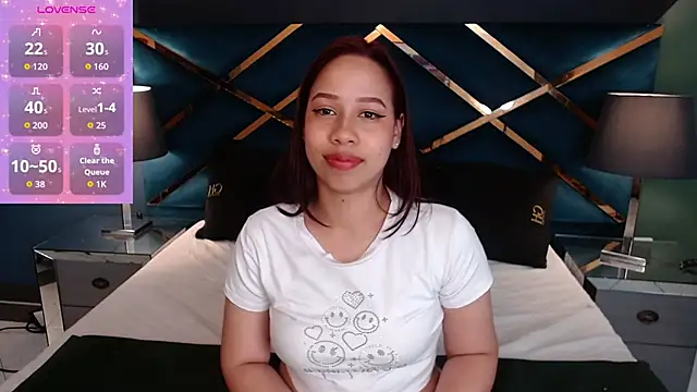 Luciegh  online show from October 2025 11:20:02 AM